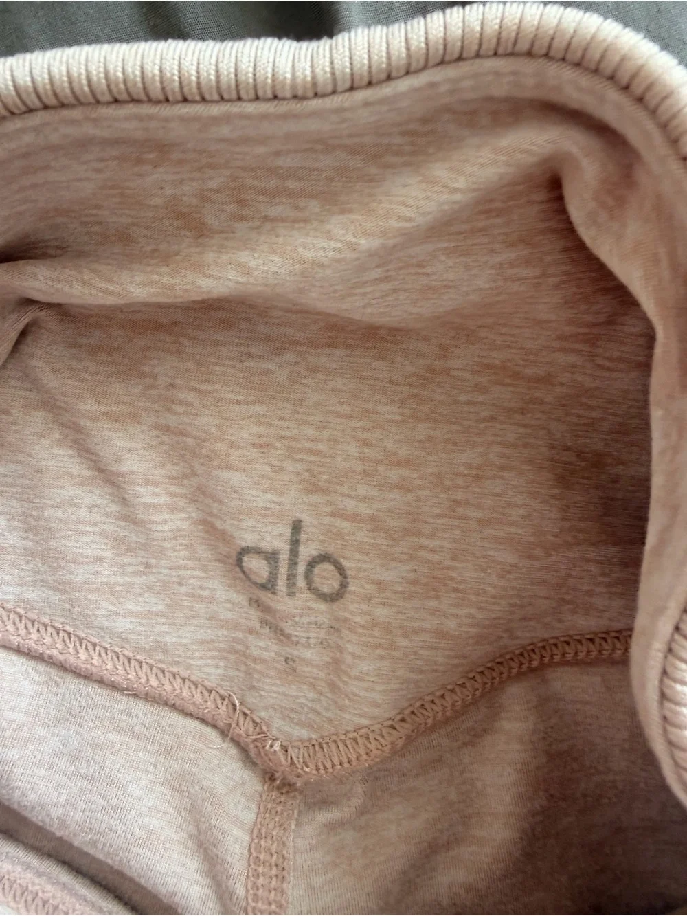 ALO Yoga Light Beige Ribbed Leggings